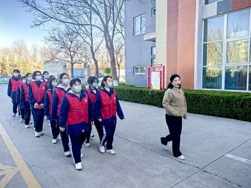 参观